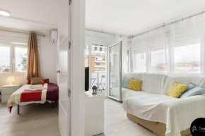 Nice apartment view with balcony in Fuengirola, Fuengirola